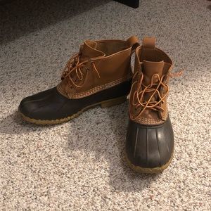 L.L. Bean Men's Bean Boots, 6" High, Size 9